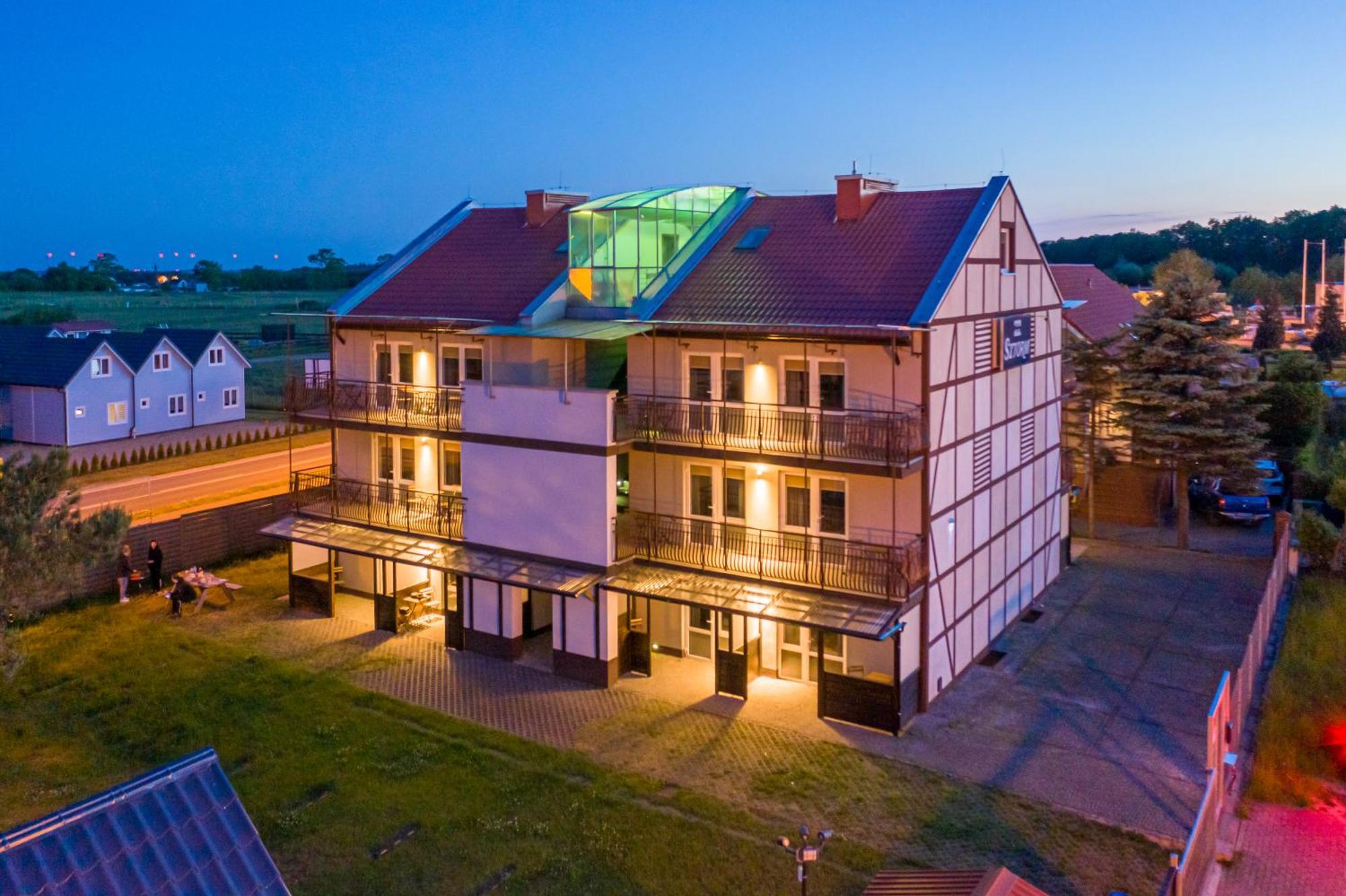 Sztorm Apartamento Rewal Exterior foto